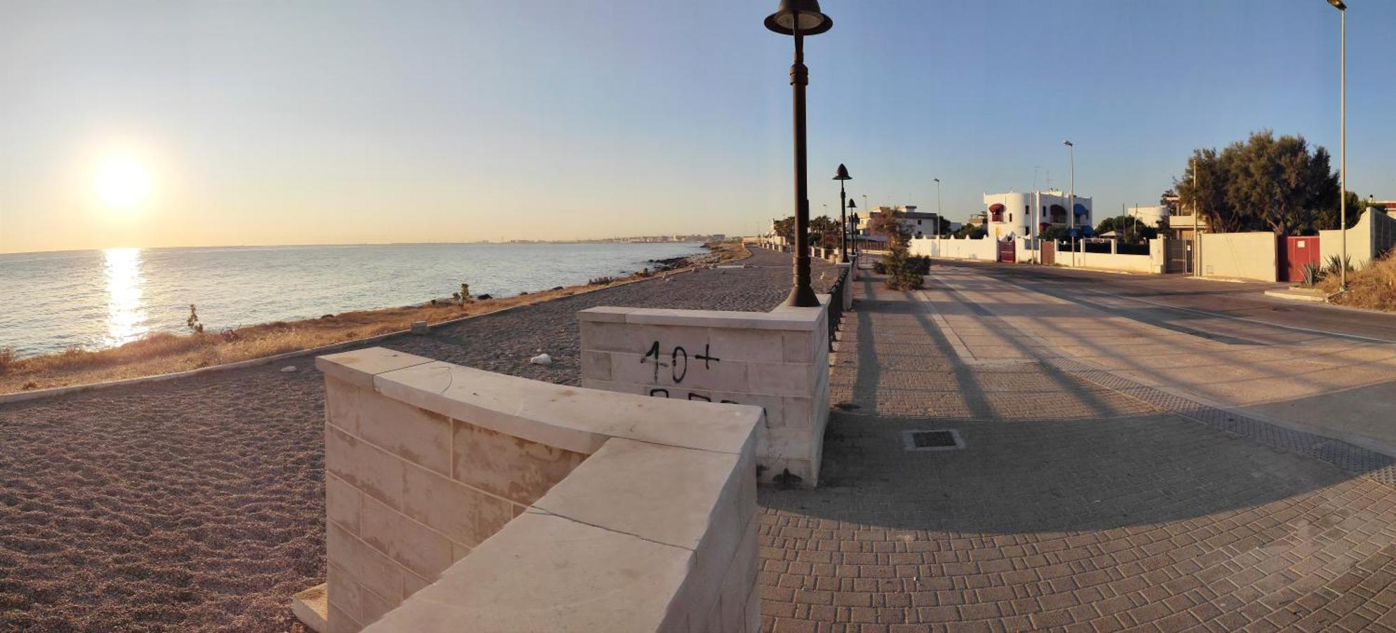 Seagull Apartments - Front And Sea View & Airport בארי מראה חיצוני תמונה